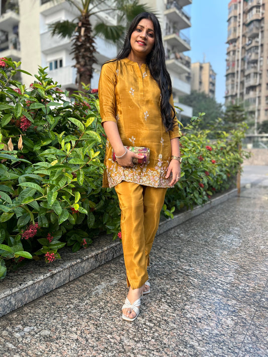 Sunehri- Yellow Golden Sunshine Co-ord Set for Bridal, Haldi Ceremony and Wedding Guest.