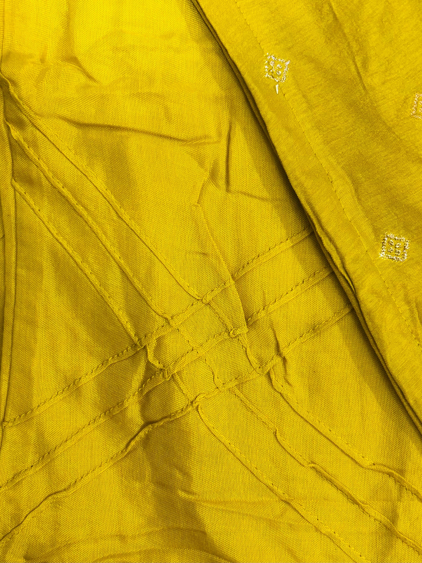 Doli Karvaan with Banarasi Dupatta Suit Set
