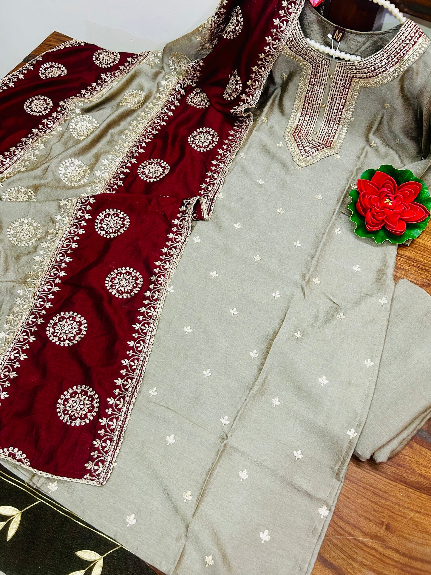 Shagan- The Bridal Odhani Suit Set