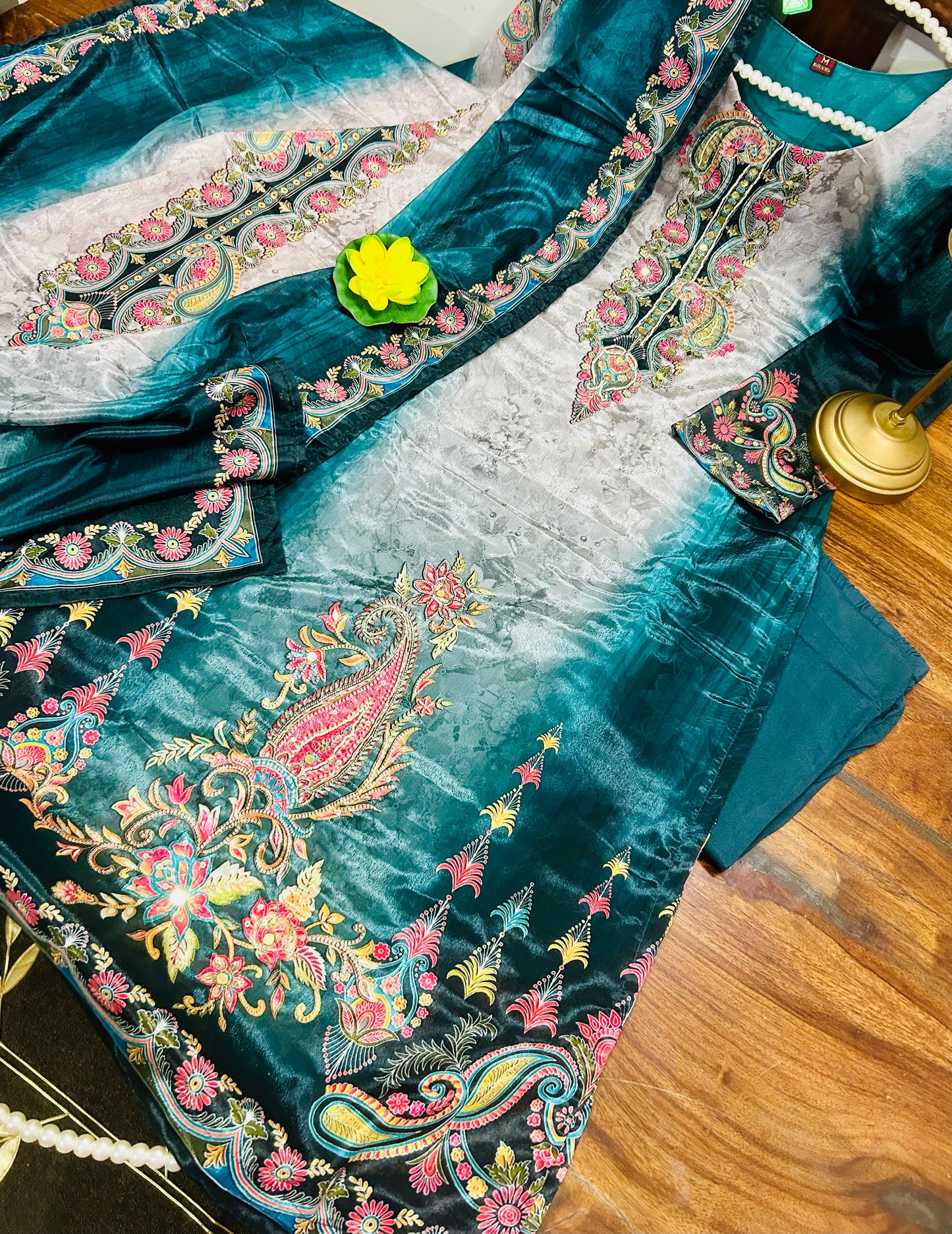 Barkha- Sawan leher Suit Set