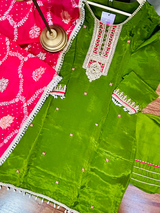 Ambi- Green Farshi Suit Set